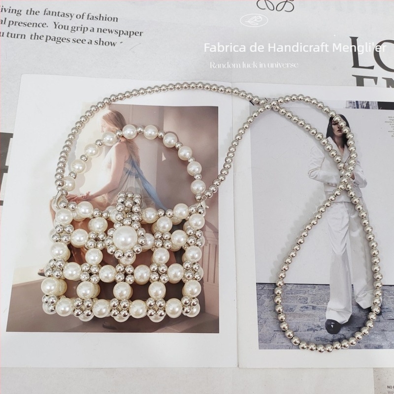 Geantă crossbody din mărgele cu perle artificiale, stil urban minimalist, formă pătrată orizontală, închidere cu capac, căptușeală poliester, două curele