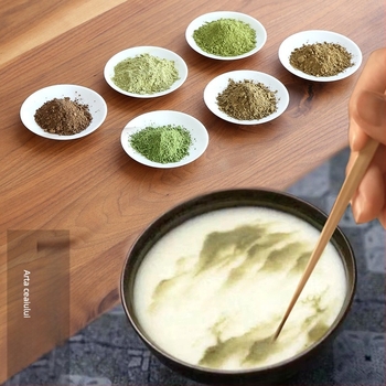 Pudră de ceai pentru ceremonii: pudră de ceai alb, pudră de ceai roșu, pudră de oolong, pudră de pu-erh și matcha