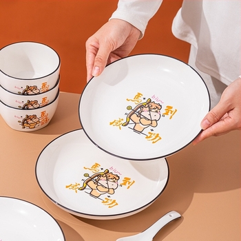 Set de boluri ceramice cu temă de cai și design desen animat; capacitate 200 ml; 40 de seturi în ambalaj; stil proaspăt și drăguț; cadou ideal pentru deschideri și suveniruri.