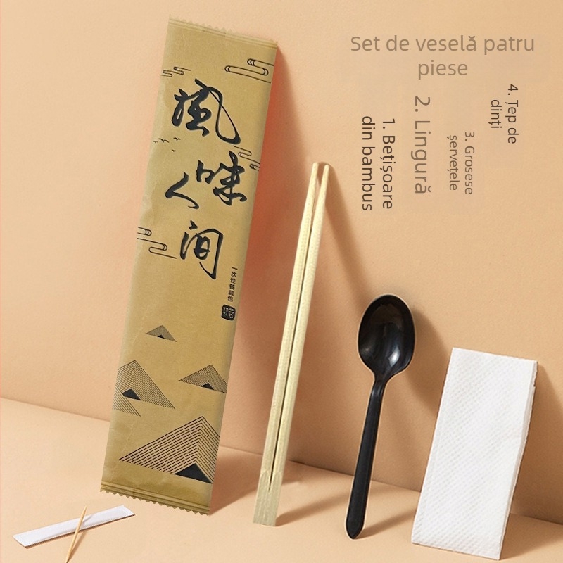 Set de tacâmuri de unică folosință patru în unu, din bambus, ambalaj kraft, 100 de pachete, imprimare cu logo și personalizare disponibile; nu este potrivit pentru microunde.