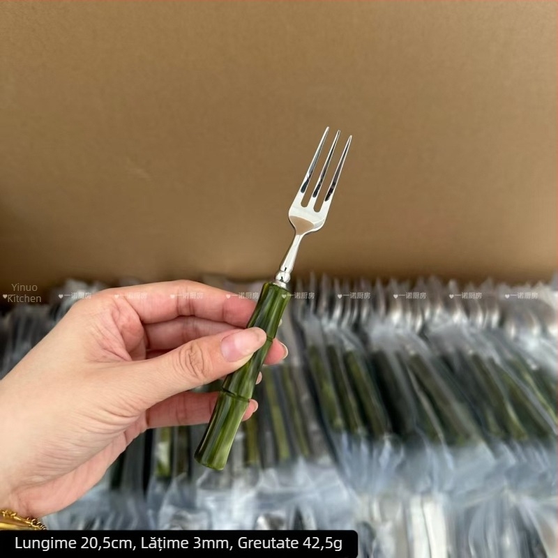 Set tacâmuri occidentale din oțel inoxidabil, 5 piese: cuțit pentru steak, furculiță, furculiță de desert și lingură – de înaltă calitate, stil luxos ușor retro