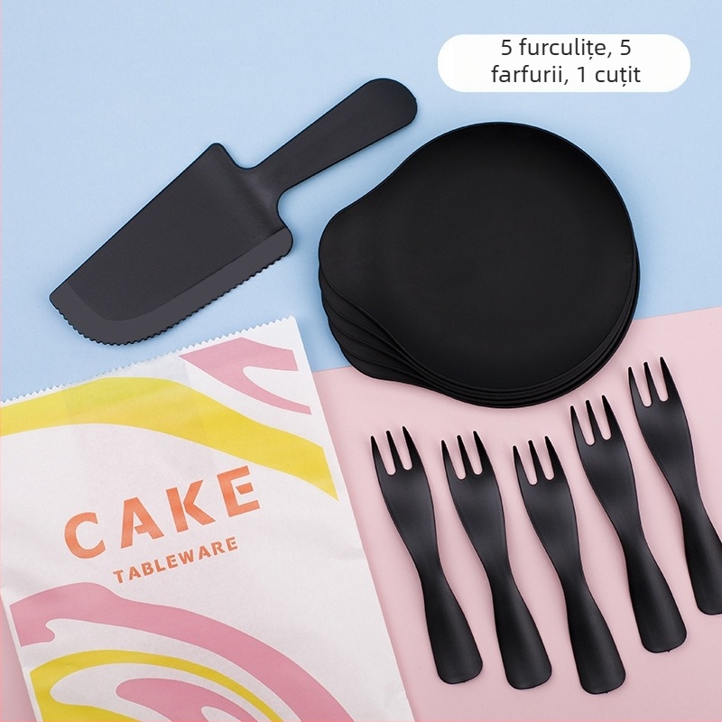 Set de tacâmuri de unică folosință pentru tort de ziua de naștere — cuțite, furculițe și farfurie din plastic, tavă de picurare; ambalare en-gros 320 cutii; durată de viață 3 ani.