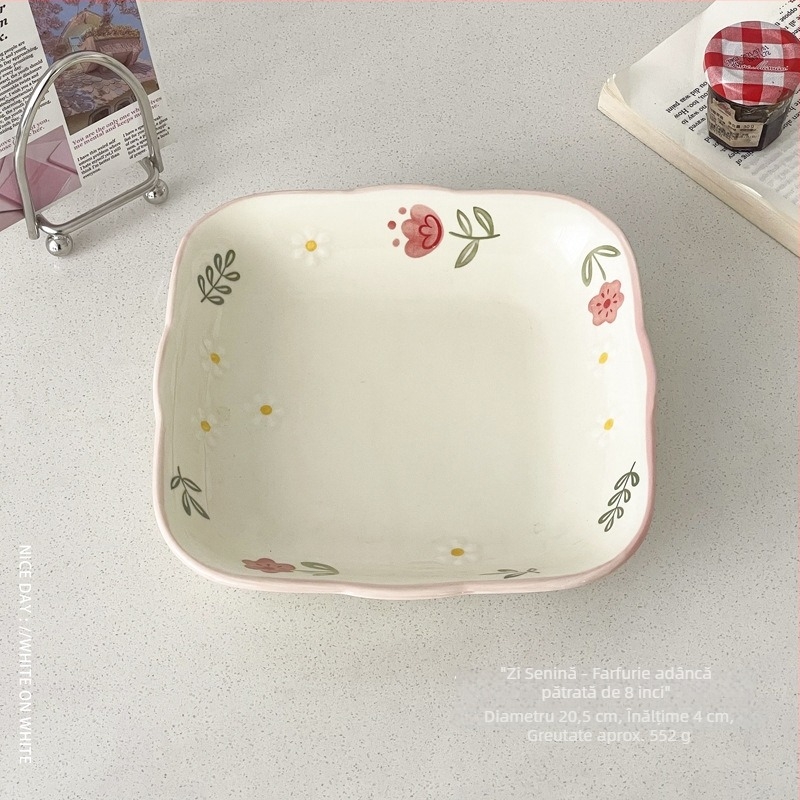 Farfurie de desert din porțelan, rotundă, cu model floral, stil coreean, finisaj sub glazură.