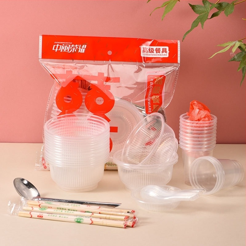 Set plastic de unică folosință pentru masă cu boluri circulare și bețișoare, destinat pentru 8-10 persoane, pachete 10/30/60