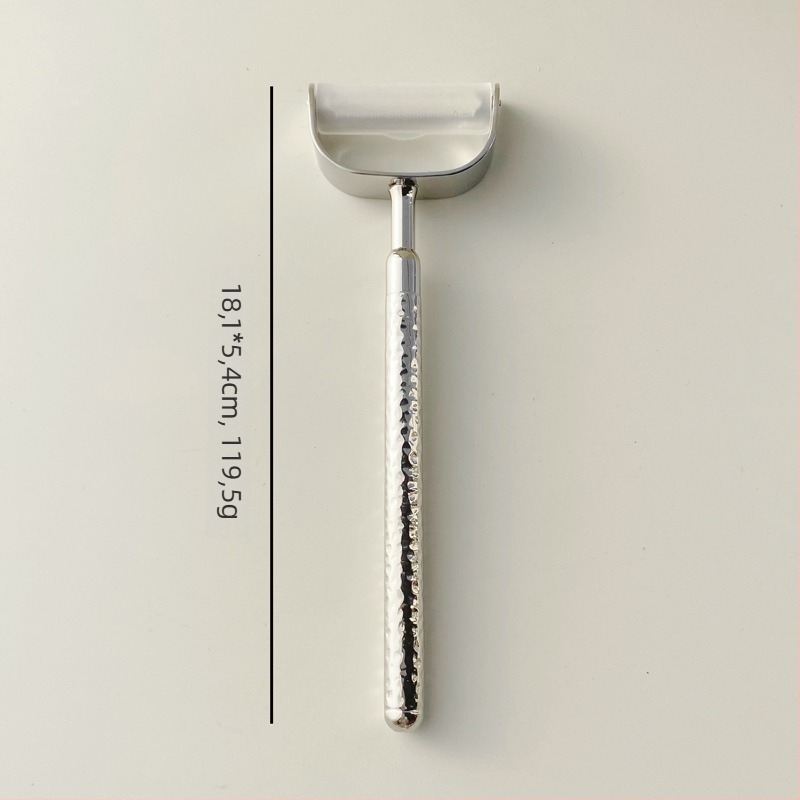 Set tacâmuri din oțel inoxidabil 304: cuțit, furculiță și lingură cu mâner în textură ciocănită în formă de diamant circular, finisaj oglindit, stil minimalist modern