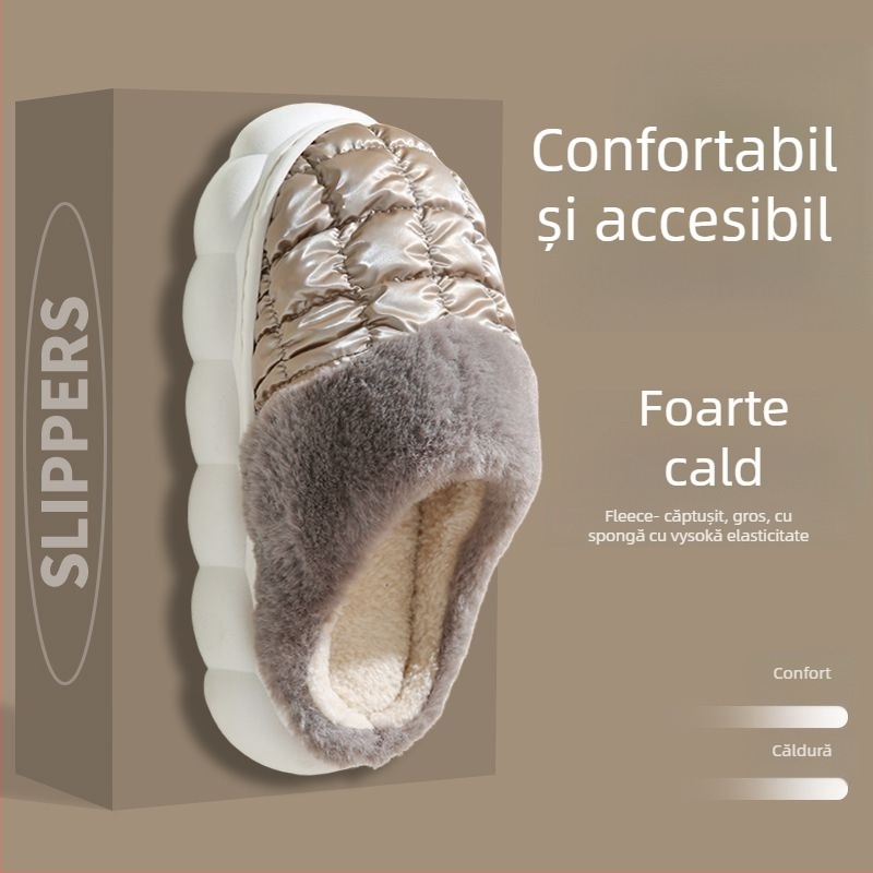Papuci de interior din bumbac, cu partea superioară plușată, talpă groasă antiaderentă din PVC, căptuți cu blană artificială și umpluți cu puf, model în carouri, impermeabile și calde