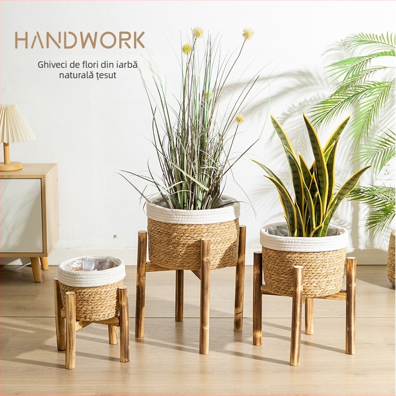 Suport din lemn pentru ghivece, montat pe podea, realizare manuală, stil simplu, destinat grădinăritului acasă și plantelor de pe balcon.