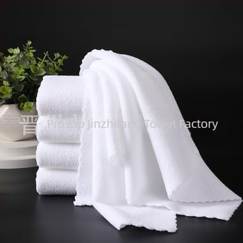 Prosop de hotel, 100% poliester, fibră fină, țesătură simplă, 42 g, absorbție 11–15 s