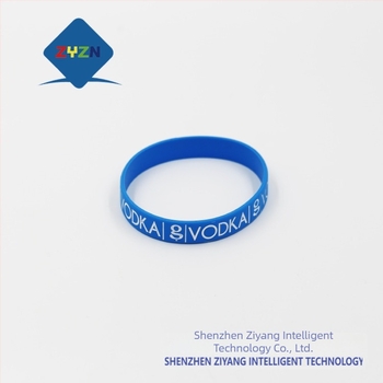 Brățară RFID ovală din silicon – impermeabilă, rezistentă la coroziune, rezistentă la temperaturi înalte, card IC fără contact (1024 memorie de date, -20 până la 220°C, 100k scriere/ștergere)