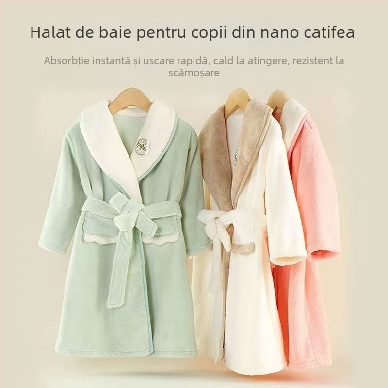 Halat de baie pentru copii din fleece coral – gros, uscat rapid, fără scăpare de fibre, cu curea, pentru toamnă și iarnă