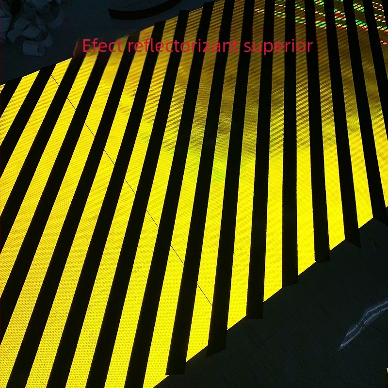 Folie reflectorizantă, material PET; seria: bază de aluminiu; marcă Mancai; cod produs mc015