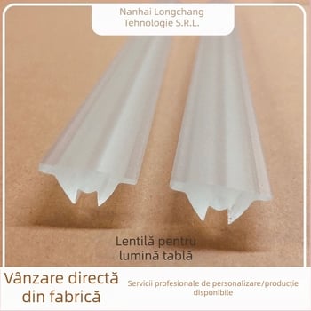 Lentilă optică din acrilic pentru iluminarea tablei de clasă, polarizată, transparență 90%, dimensiuni 22.4×10.4 mm, unghi de fascicul 90°, model 21022501
