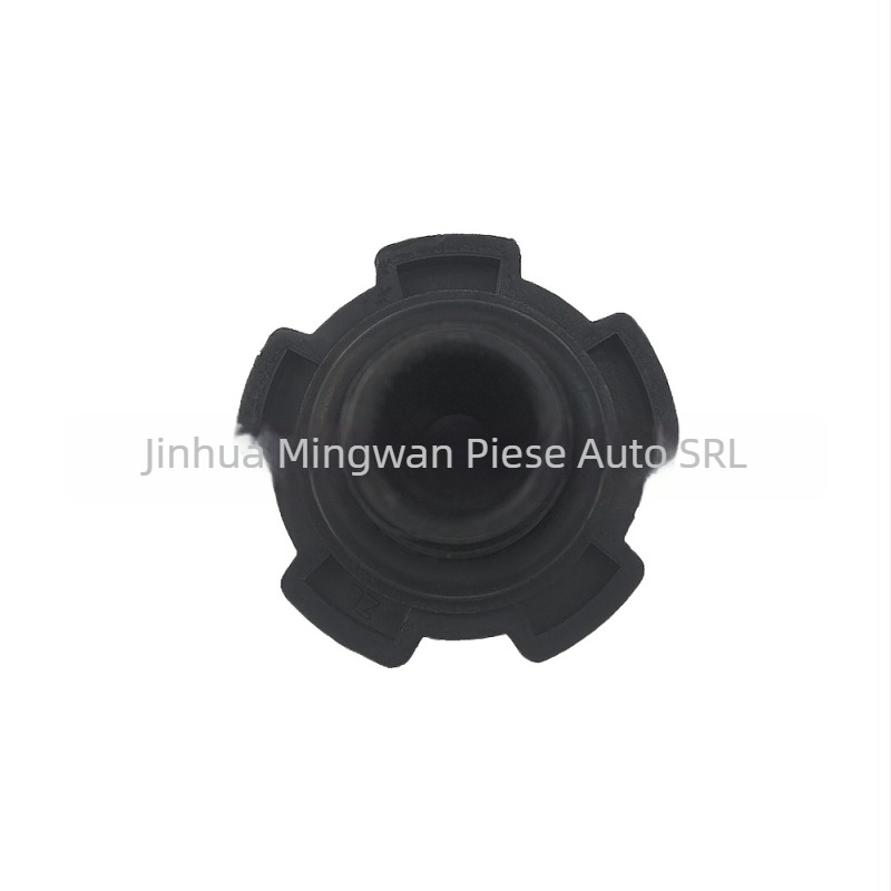 Cap de ulei / capac rezervor combustibil pentru Nissan New Gold Cup, model 15255-D5502 / 15255 D5502; compatibil cu Nissan New Gold Cup; scop: capac de ulei / capac rezervor.