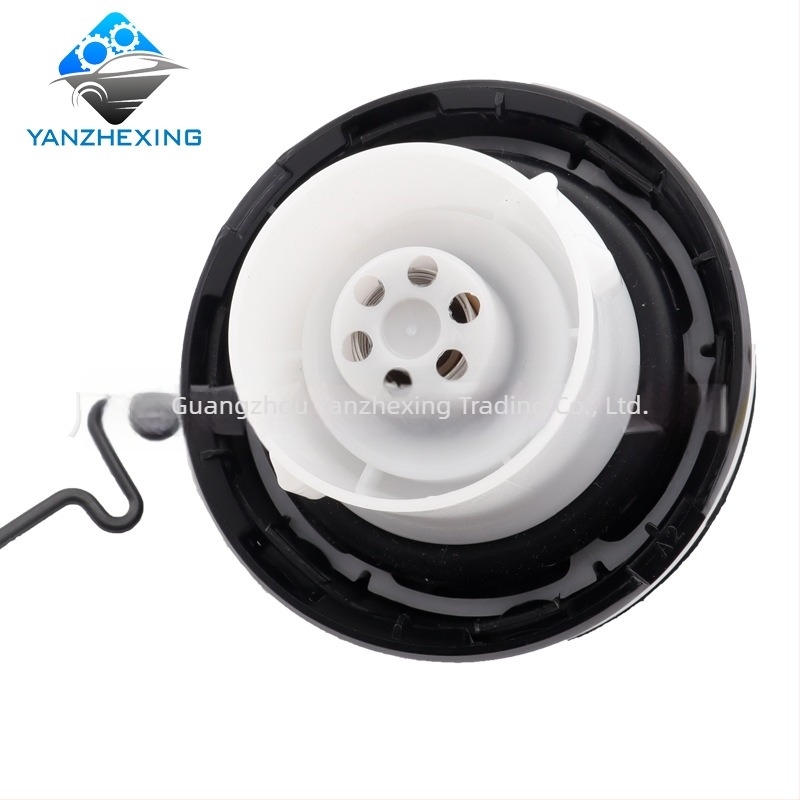 Capă de rezervor pentru Toyota Prado, Camry, Corolla și Lexus (ABS; brand: yanzhexing; nr. părții 77300-33070)