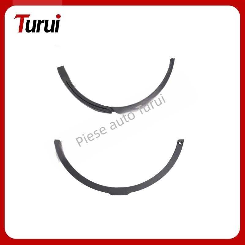 Profil de bordură a aripii față (fără găuri) pentru Land Rover Range Rover Evoque (2012–2018); Material: Plastic; Model: LR036051 LR036053; Număr piesă: LR036051 LR036053