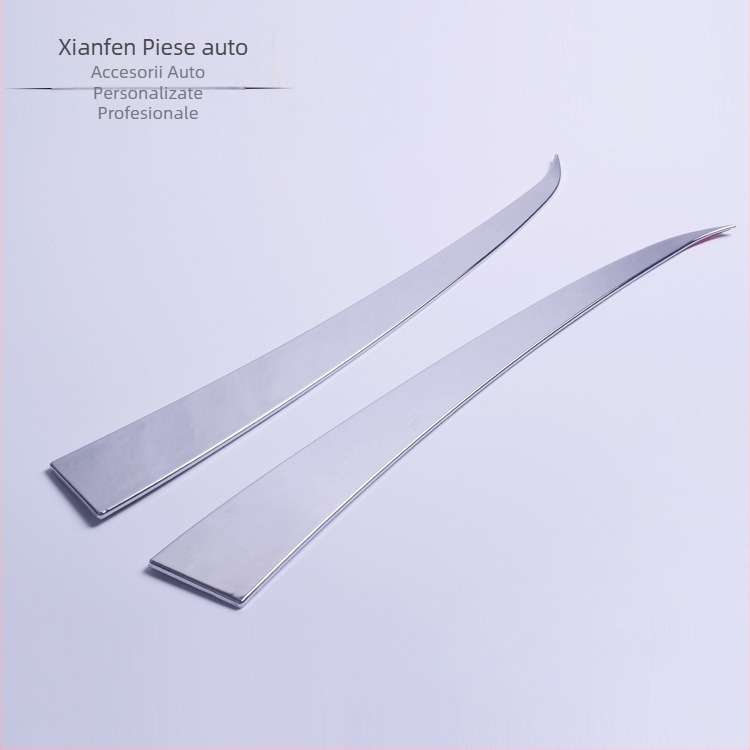 Piesă decorativă pentru sprânjena farului frontal Fengfan 2015 | Material: ABS | Finisaj electroplatat | Compatibil cu Fengfan 2015 | Personalizabil