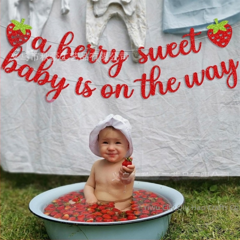 Banner tematic cu căpșuni pentru primul an de naștere – panglică de hârtie pentru decorarea spațiului