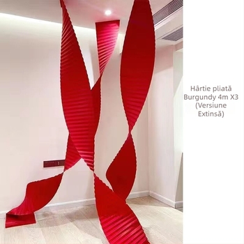 Prop decor pentru locația de nunți – ghirlandă din panglică, potrivită ca cadouri corporative