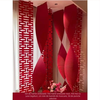 Prop decor pentru locația de nunți – ghirlandă din panglică, potrivită ca cadouri corporative