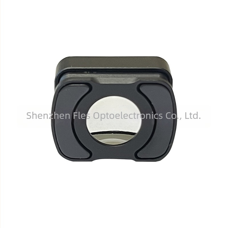 DJI Osmo Pocket 3 lentilă 2x mărire pentru estomparea fundalului, unghi larg, macro cinematic, distanță focală de 30 mm.