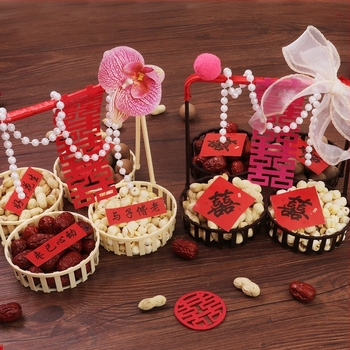 Centru de masă pentru nuntă – coș de fructe FG din plastic, cu model pătrat