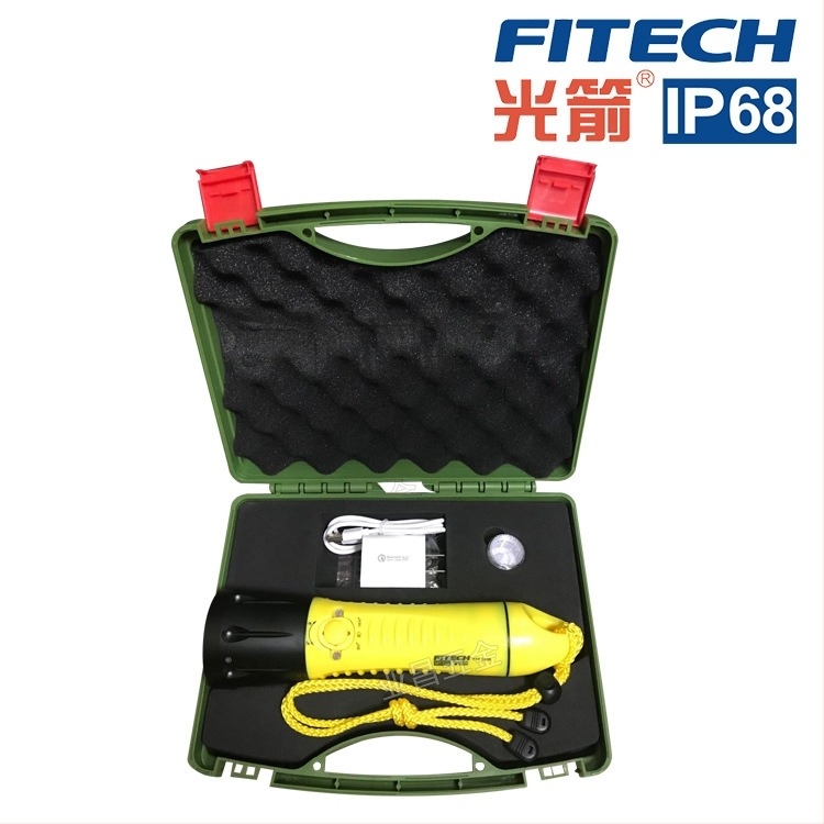 Fener LED pentru scufundări - iluminare profesională, puternică, rază lungă, etanș, utilizare de urgență (Material: aliaj de aluminiu + plastic rezistent la compresiune; Brand: Light Arrow; Categorie: Iluminat pentru scufundări)