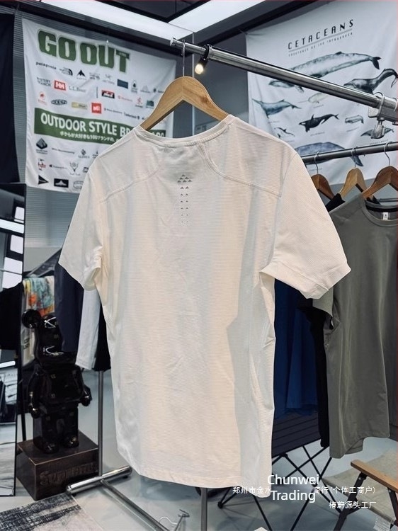 Tricou sport pentru bărbați din poliester, uscare rapidă – guler rotund, mâneci scurte, respirabil, ultra-ușor, laminat fără cusături