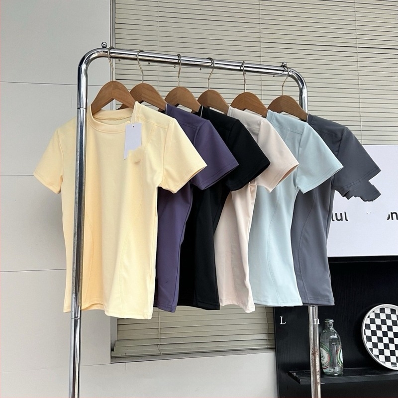 070101 Tricou pentru femei, cu mâneci scurte, pentru yoga, fitness și alergare, uscare rapidă