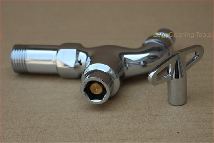 Robinet exterior cu încuietoare și cheie pentagonală, din cupru total, model 950, supapă cu disc ceramic, flux de apă rece, ieșire unică