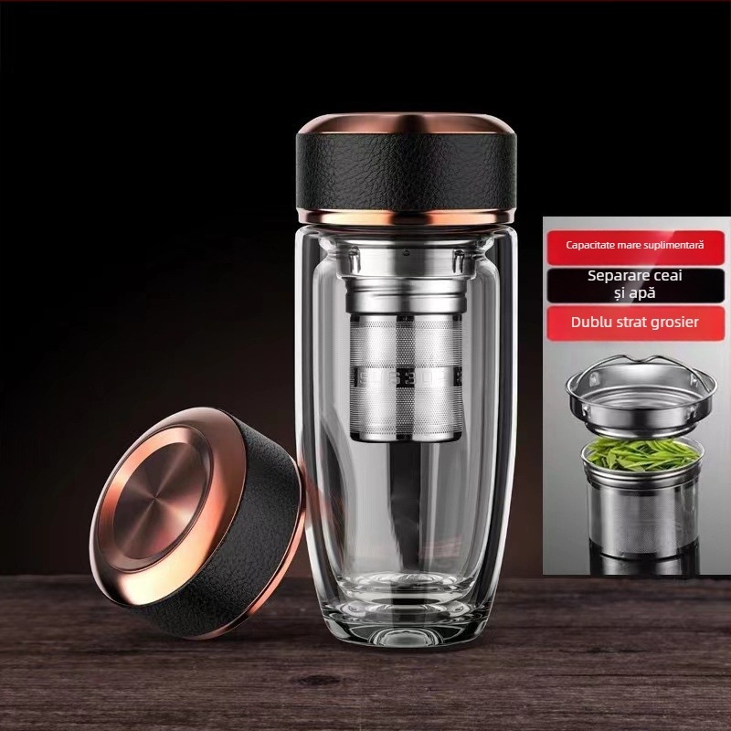 Pahar din sticlă borosilicat cu pereți dubli, rezistent la temperaturi înalte, destinat utilizării auto; potrivit pentru ceai; design simplu, fără mâner sau capac; finisaj sablat.