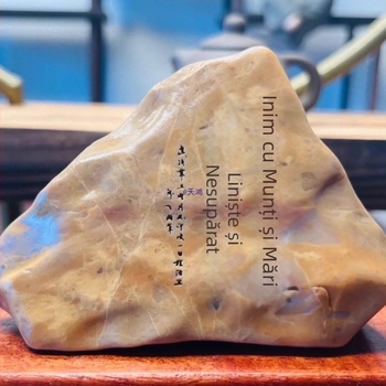 Ornament de masă din piatră gravat pentru bonsai, ghivece și acvariu (Material: piatră; Tehnică: gravură; Cadou: ziua de naștere)