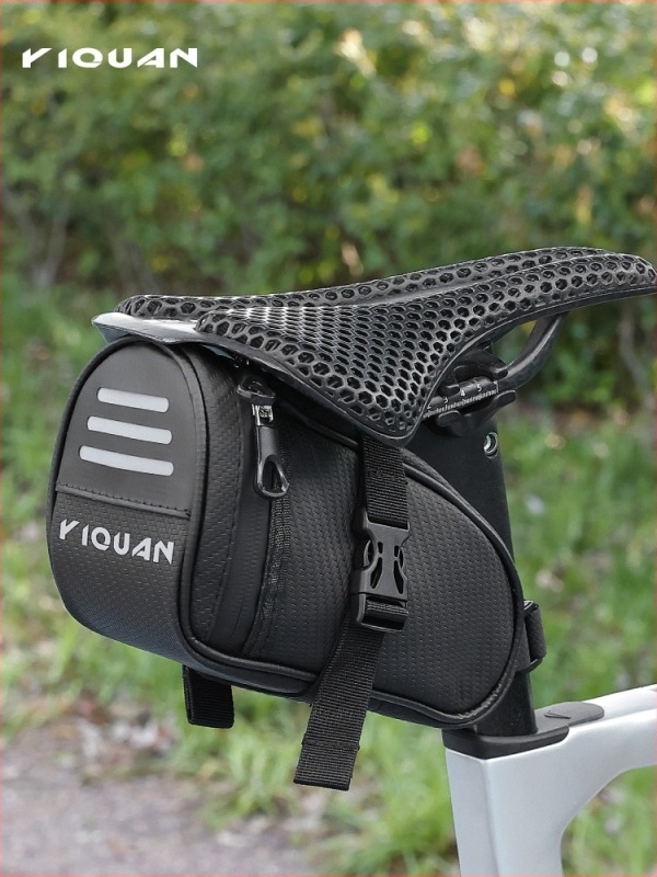 Geantă posterioară pentru bicicletă cu set portabil de unelte pentru MTB și biciclete de drum (Material: poliester; Marcă: Yiquan; Funcție: Depozitare; Origine: China)