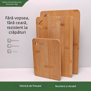 Placă de tăiat din bambus, brand Chaser, design modern minimalist, lansată în 2024.