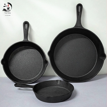 Tigaie din fontă, fără acoperire (Model JP70; Adâncime 3 cm; Greutate 2,5 kg)