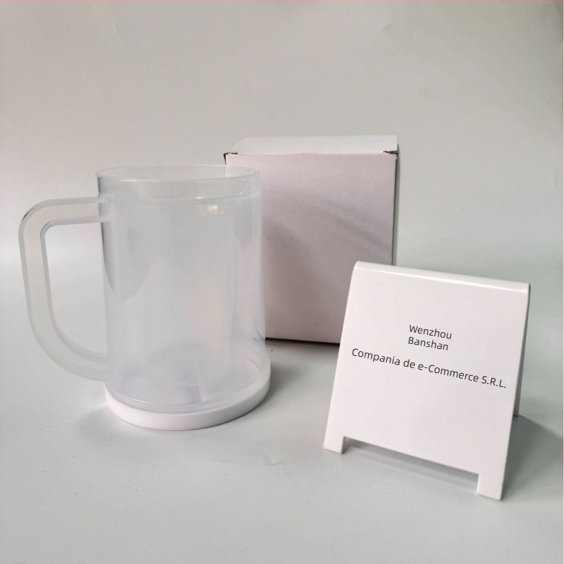 Pahar izoterm cu pereți dubli pentru băuturi și bere – design minimalist din plastic