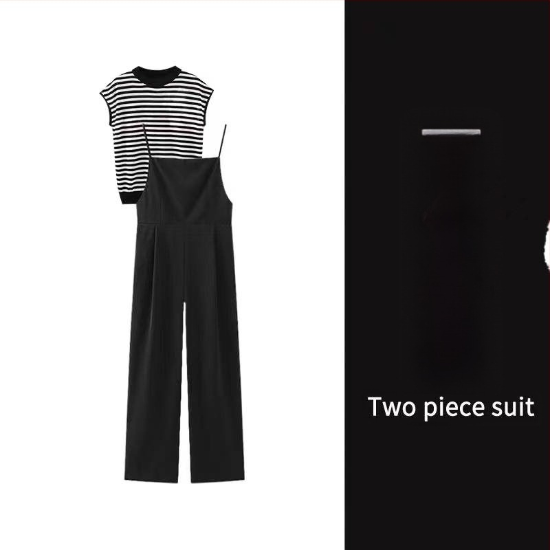 Set din două piese: top cu dungi și pantaloni evazați; material acrilic 95%+; finisaj spălare cu acid manganic; lansare primăvară 2025; stil urban elegant pentru mers zilnic