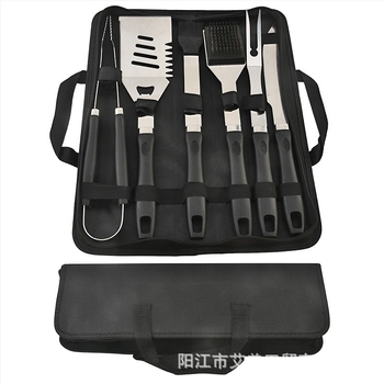 Set portabil pentru grătar din oțel inoxidabil 410, mâner în formă de dovleac, în husă din material Oxford — include cuțit, clipsă, perie, furcă, frigărui și spatulă