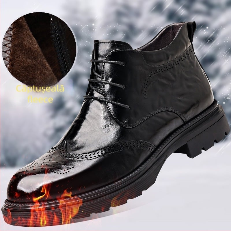 Cizme Martin - Piele de vită din primul strat, talpă din cauciuc, căptușeală din blană artificială, toc mic 1-3 cm