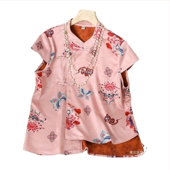 Cămașă cu guler înalt, nasturi pe bandă oblică, mâneci scurte, imprimeu 3D