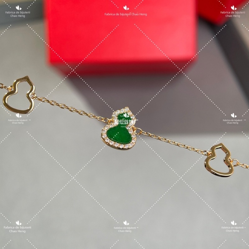 Brățară din argint 925 cu agate, chalcedon și sidef, mărgele, formă picătură, stil feminin