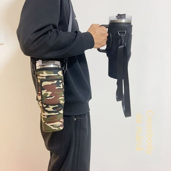 Geantă cu umăr portabilă pentru sticlă de apă — Kejue, material textil, imprimare logo disponibilă, capac de protecție pentru pahar, ambalaj 44×44×56