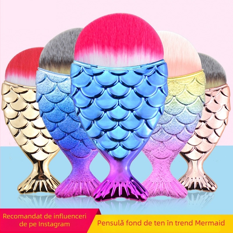 Pensulă pentru fond de ten cu design gradient inspirat de scoică de sirenă; peri sintetice; mâner din plastic; lungimea firelor 3 cm; lungimea totală 10,5 cm