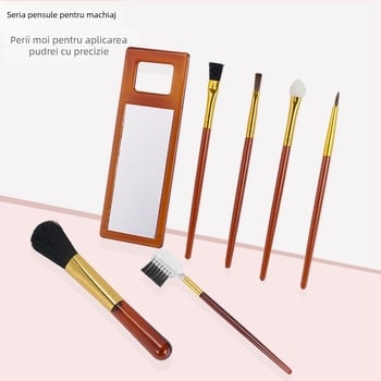 Set de unelte cosmetice: pensulă pentru fond de ten, instrument pentru buze, tăietor de unghii, trimmer pentru sprâncene și perie de curățare; materiale: PS, PVC, 2Cr13, oțel inoxidabil, aluminiu; OEM; greutate netă 240 g; ambalaj 60 de bucăți