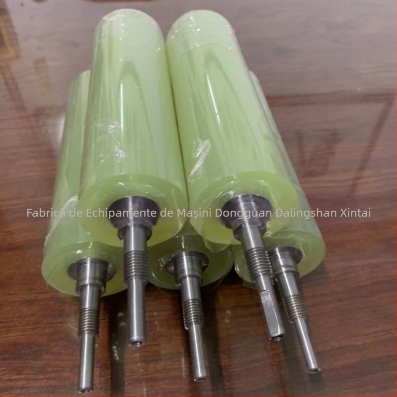 Rola de alimentare, tambur din oțel carbon, brand Xintai, potrivită pentru echipamente de transport în fabrici și depozite.