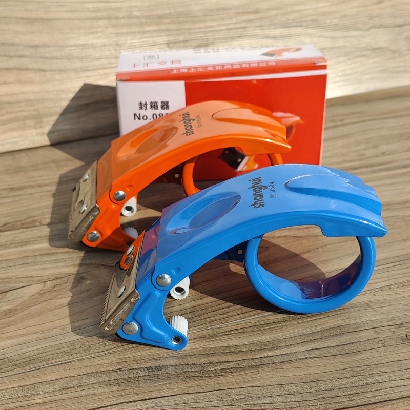 Tăietor de bandă adezivă 0804 – Construcție metalică, Model 0804, Greutate netă 215 g