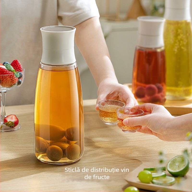 Sticlă de vin din sticlă Six Little Foxes — sigilată, etanșă, stil modern-minimal (Material: sticlă; Brand: Six Little Foxes; Stil: modern-minimal; Ambalaj: cutie carton; Tip ambalaj: unic)