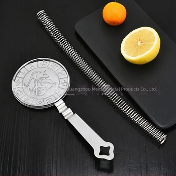 Instrument de bar pentru filtrare a gheții – filtru pentru cocktail cu motivul celor 12 zodii, oțel inoxidabil, imprimare logo posibilă, personalizare