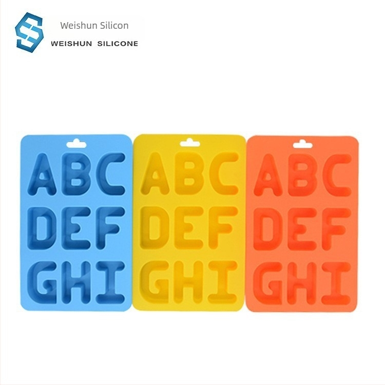 Formă din silicon pentru cuburi de gheață cu litere, imprimare logo, prelucrare personalizată, calitate premium