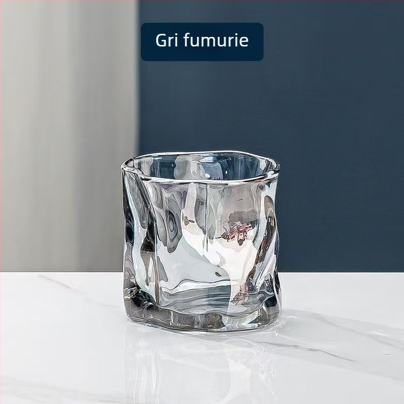 Set de pahare pentru whisky, material din sticlă, capacitate 101-200 ml, stil japonez cu decolorare, ambalat într-o cutie din carton.