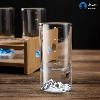 Pahar pentru băuturi spirtoase cu scară, din sticlă, stil modern minimalist, personalizabil, greutate 175 g